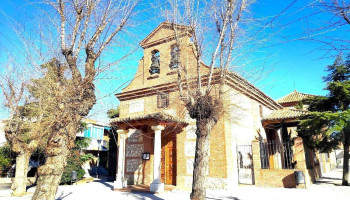 Iglesia de San Cristóbal Mártir - Torrejón De La Calzada