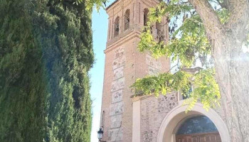 Iglesia de San Felipe Y Santiago Apostoles - Cobisa
