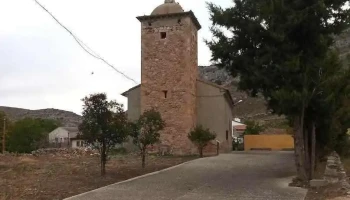 Iglesia de San Miguel - Granja Llumes