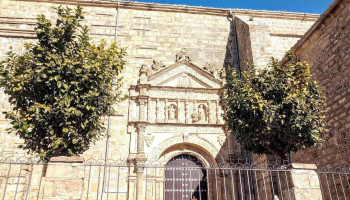 Iglesia De San Pedro - Sabiote