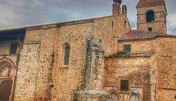 Iglesia de Santa María - Fuentepelayo
