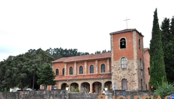 Parroquia de San Martín - Cartes