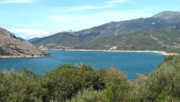 Parroquia Santiago de Folgueras - Coaña