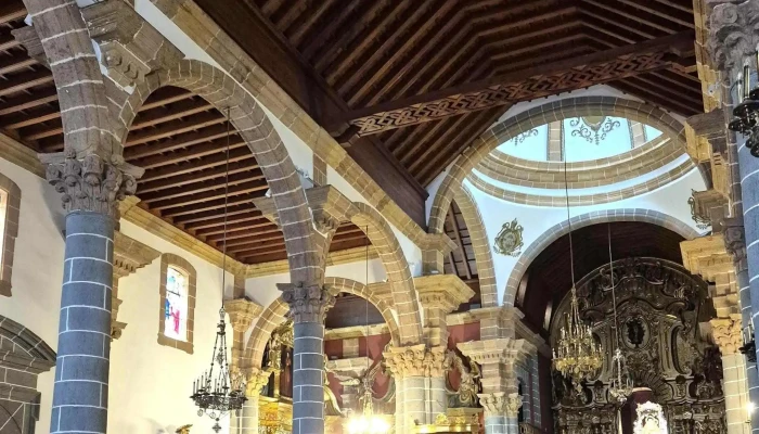 Basilica De Nuestra Senora Del Pino Videos - Teror