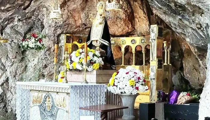 Basilica De Santa Maria La Real De Covadonga Videos - Covadonga