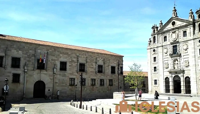 Basilica Y Casa Natal De Santa Teresa De Jesus Videos - Ávila