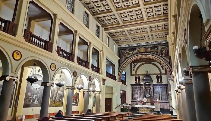 Capilla De Las Esclavas Del Sagrado Corazon Capilla - Oviedo