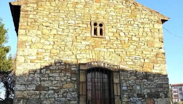 Capilla de San Lorenzo de Cortina - Avilés