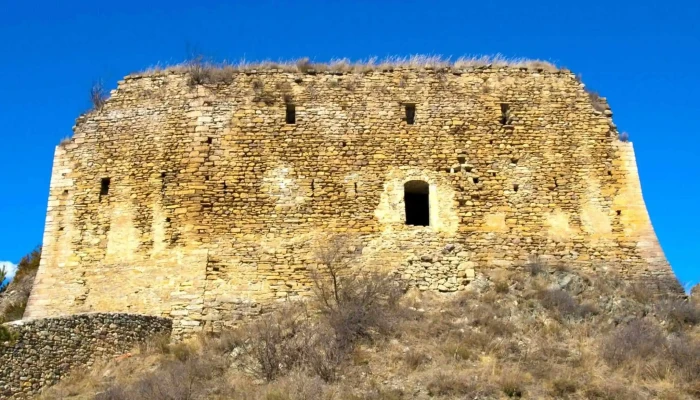Castillo E Iglesia De Sant Marti Dels Castells Abierto Ahora - Bellver de Cerdanya