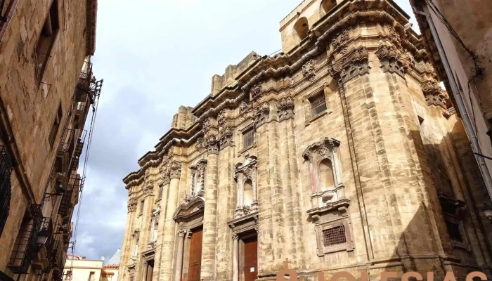 Catedral De Santa Maria De Tortosa -  Columna - Tortosa