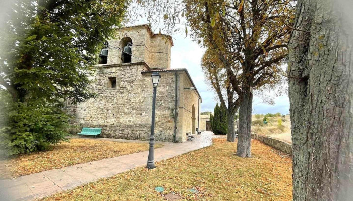 Donejakue Apostuluaren Eliza/Iglesia de Santiago Apóstol - Leziñana