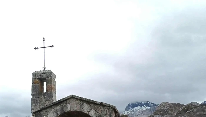 Ermita De El Buen Pastor -  Fotos - Cangas de Onís