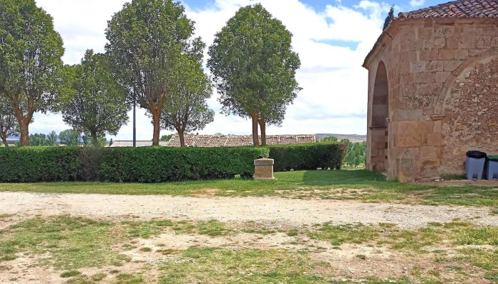 Ermita De La Virgen De La Llana -  Cerca De Mi - Almenar de Soria