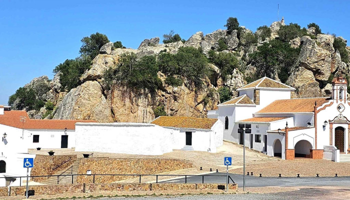 Ermita De La Virgen De La Pena Direccion - Puebla de Guzmán