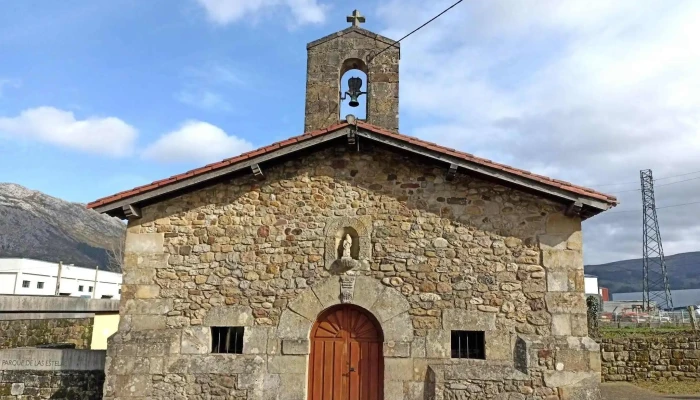 Ermita De La Virgen De La Rueda -  Iglesia - Los Corrales de Buelna