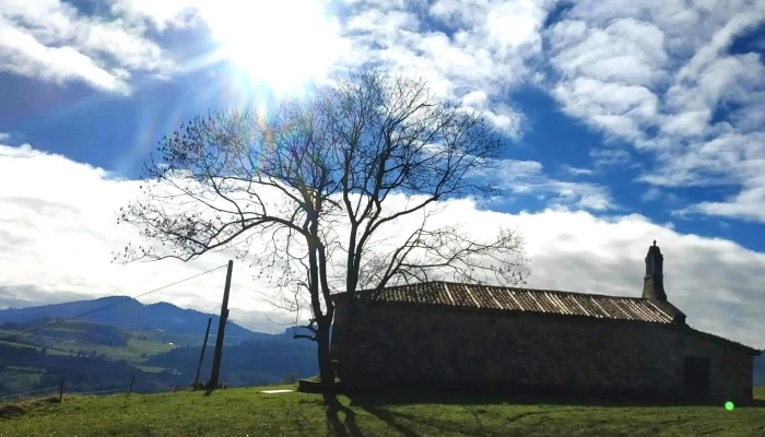 Ermita De Los Santos Justo Y Pastor -  Opiniones - Asturias