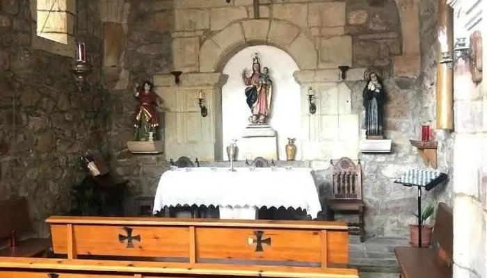 Ermita de Ntra. Sra. del Amparo - Requejo