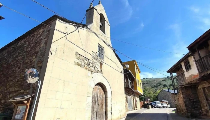 Ermita De Nuestra Senora De La Encarnacion Iglesia Catolica - Lombillo de los Barrios