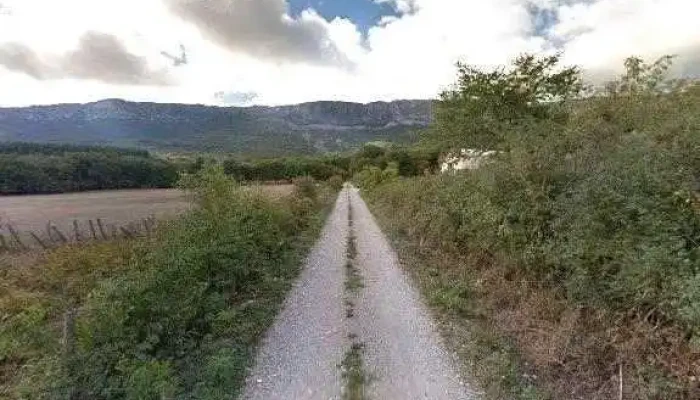 Ermita De San Pedro Martir Zona - Navarra