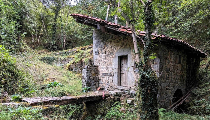 Ermita De San Roque -  Videos - Oseja de Sajambre