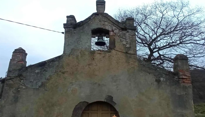 Ermita De San Tiso -  Iglesia - San Tirso