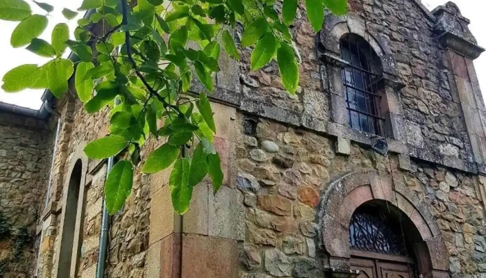 Ermita De San Vicente -  Iglesia - Selores