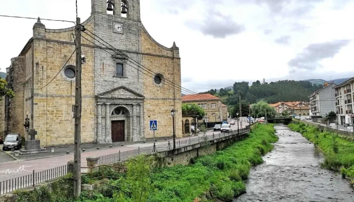 Ermita de Santiago - Ampuero