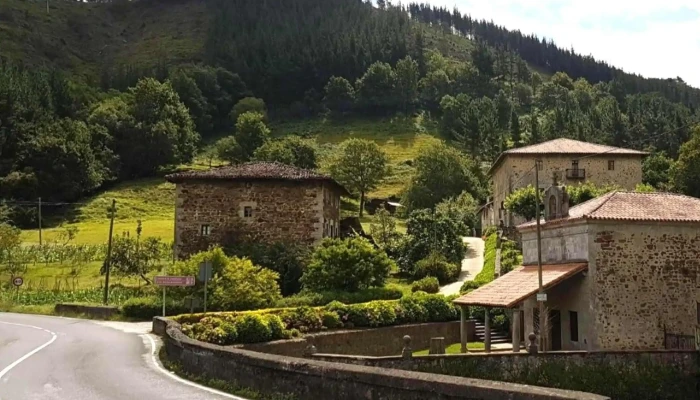 Ermita De Santo Domingo Y Santa Rosa De Urrijate -  Donde - Berriatua