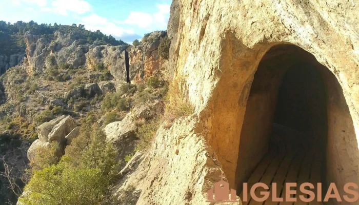 Ermita Del Loreto -  Iglesia - Chelva