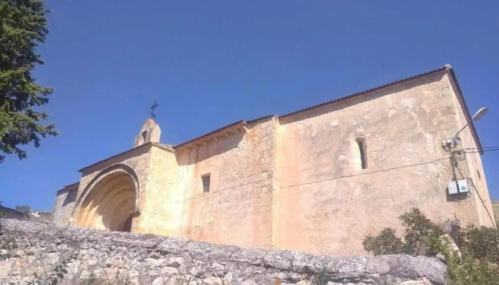 Ermita del Santo Cristo de los Remedios - Adrada De Haza