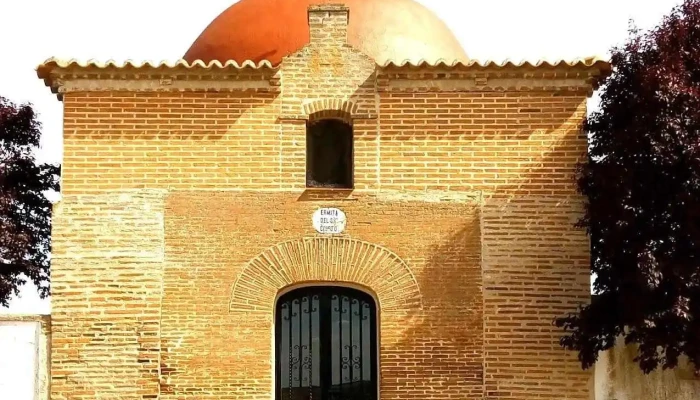 Ermita Del Santo Cristo -  Iglesia - nueva villa de las torres