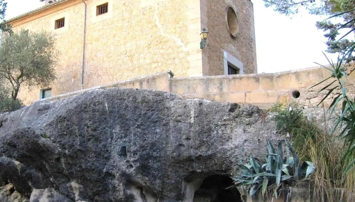 Ermita Des Coco -  Donde - Balearic Islands