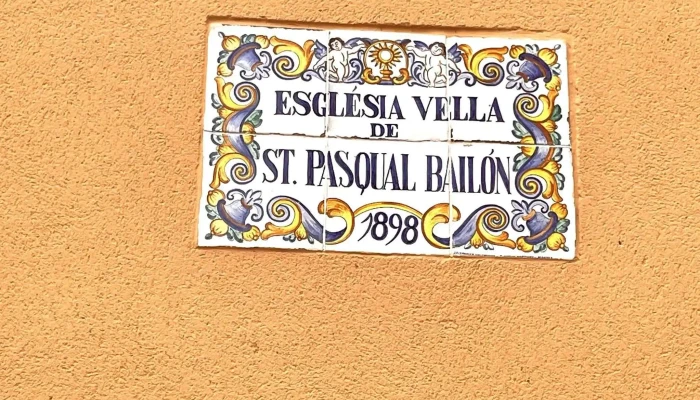 Esglesia Vella De Sant Pasqual Bailon Videos - El Perelló