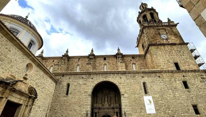 Ex -  Colegiata De Santa Maria La Mayor Parroquia - Rubielos de Mora
