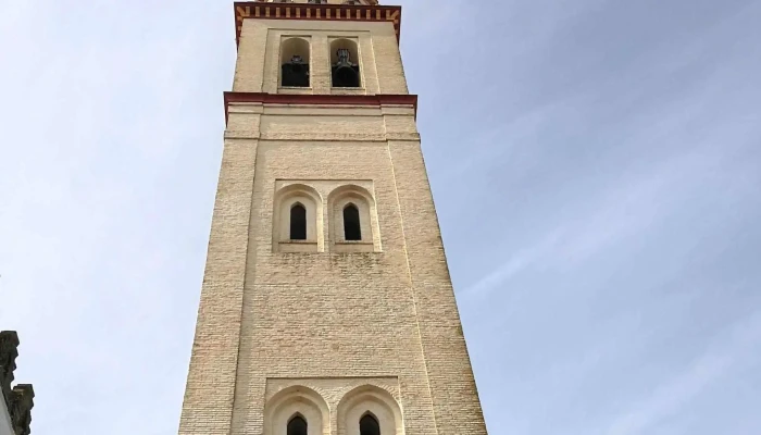 Hermandad Del Amor Y Del Perdon De Lora Del Rio Como Llegar - Lora del Río