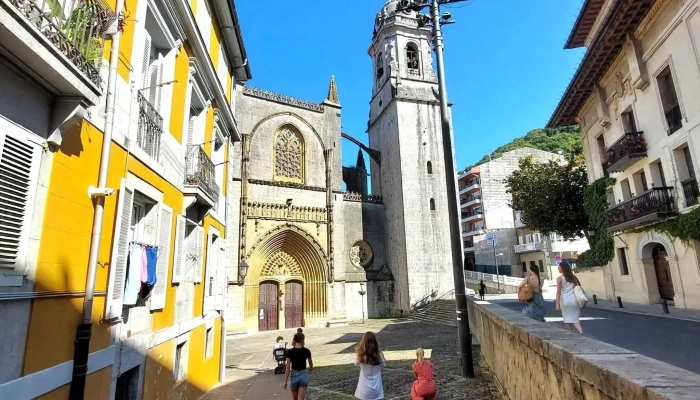 Iglesia -  Basilica De La Asuncion De Maria Santa Maria Como Llegar - Lekeitio