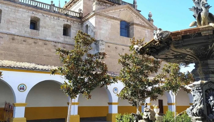 Iglesia De Cerralbo -  Instagram - Cdad. Rodrigo