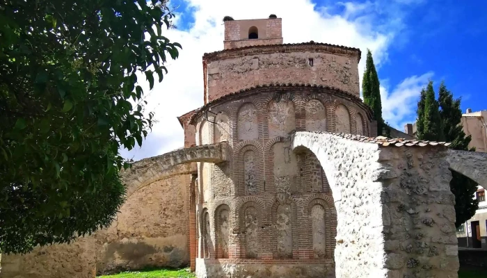 Iglesia De El Salvador -  Videos - Cuéllar