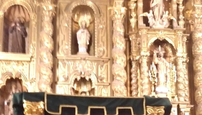 Iglesia De La Asuncion Fotos - Dos Torres