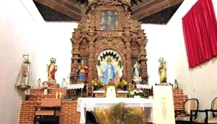 Iglesia De La Asuncion Iglesia - Castilblanco
