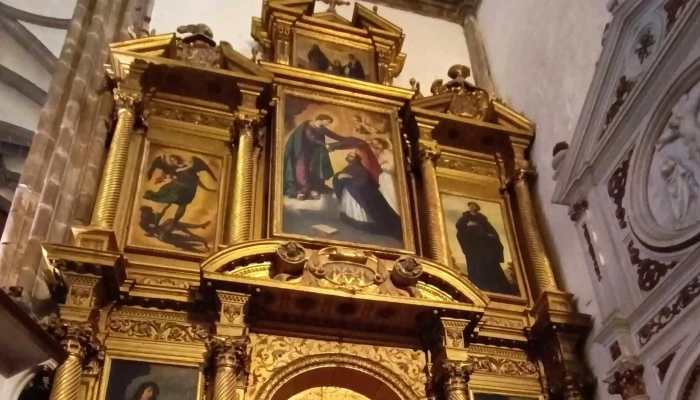 Iglesia De La Candelaria -  Direccion - Zafra