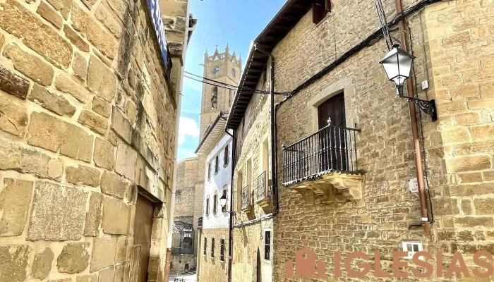 Iglesia De La Virgen De Jerusalen Parroquia - Artajona