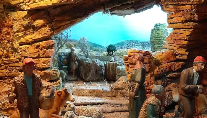 Iglesia De La Virgen De La Ayuda -  Videos - Barcelona
