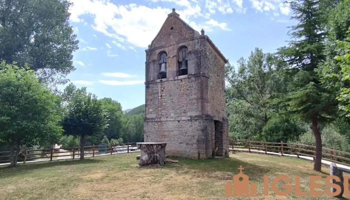 Iglesia de Lario - Burón