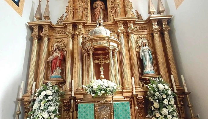 Iglesia De Las Ventas -  Iglesia Catolica - León