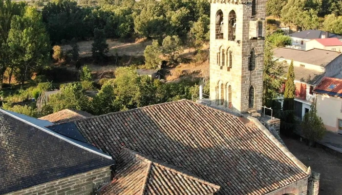 Iglesia De Nuestra Senora De La Asuncion Descuentos - Mombuey