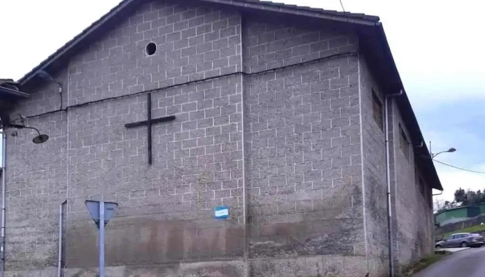 Iglesia De Nuestra Senora Del Amparo De Tuilla Tiuya Iglesia - Langreo