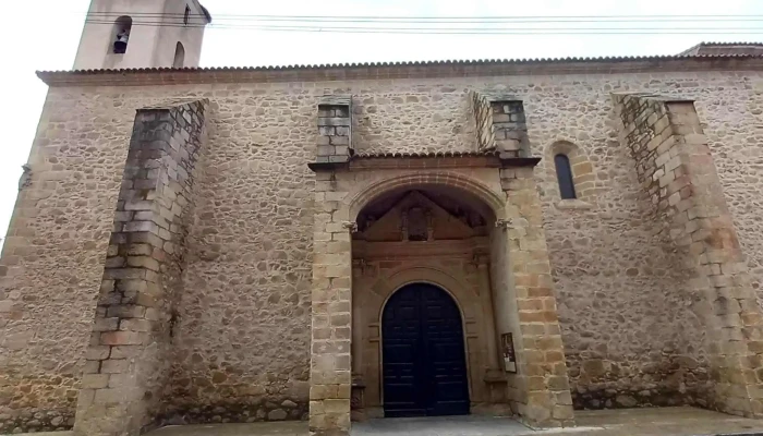 Iglesia De San Andres -  Instagram - Navalmoral de la Mata