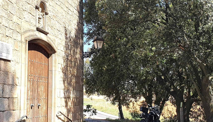 Iglesia De San Andreu -  Telefono - Aguilar de Segarra