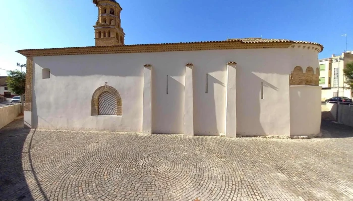 Iglesia De San Anton Iglesia - Tauste
